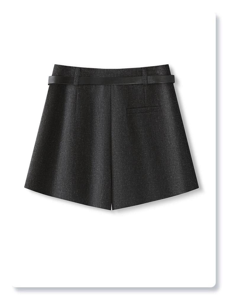 Women's Spring 2025 Casual A-line Suit Shorts - Loose, Wide-Leg, Four-Point Style