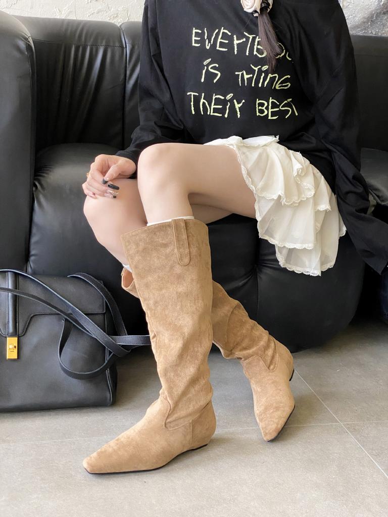 Guangzhou 2025 Autumn and Winter New European and American Retro But Knee Fashion Boots Women's Simple Pointed High Boots