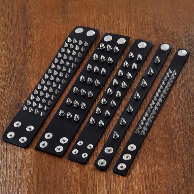 Męska Punk Rockowa Wielowarstwowa Skórzana PU Bransoletka na Nadgarstek z Kolcami i Nitami