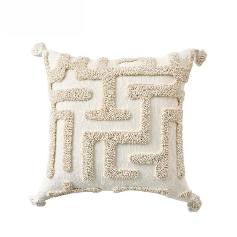 Delicate Tufted Embroidery Pillowcase Super Soft Boucle Velvet Cushion Cover Luxury Plush Textured Pillow Cover