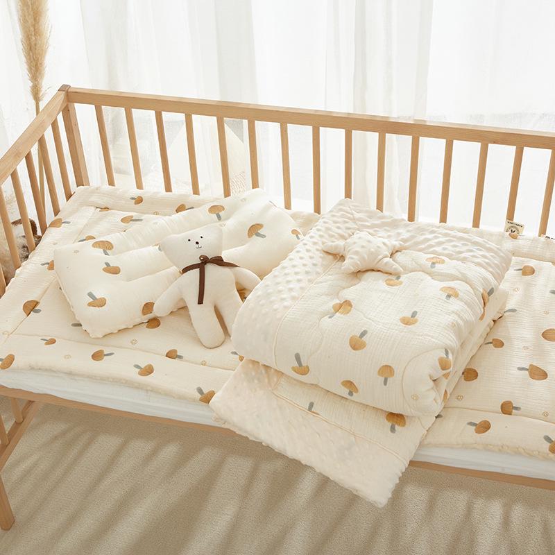 Set de lenjerie de pat pentru copii de grădiniță Clasa A: Plapumă, Pătură, și Pernă