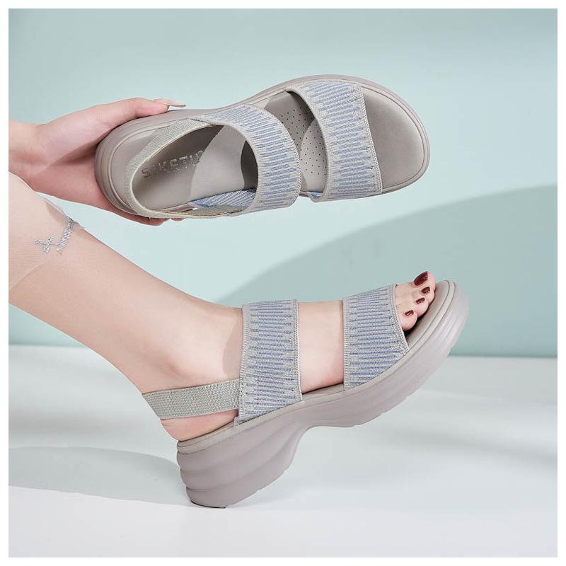 Spring and Summer Spot New Thick-soled Cool Slippers, Light, Non-slip and Comfortable Casual Women's Shoes SKT