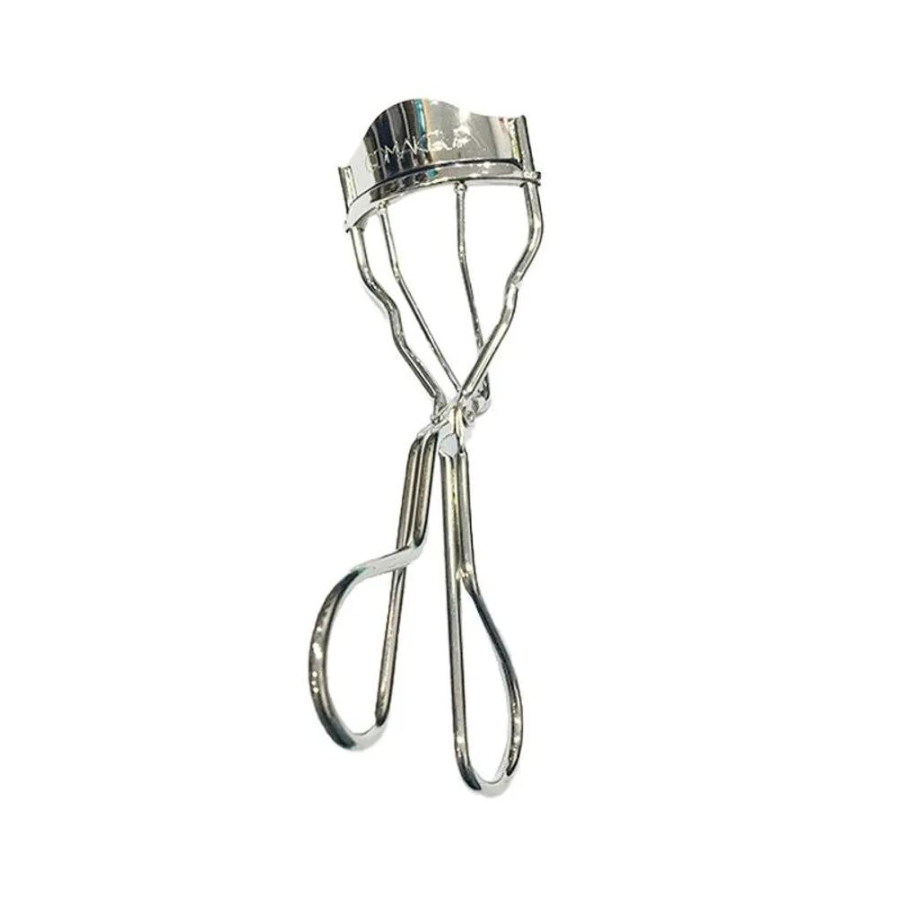 

Mini Eyelash Curler, Eyelash Curling Makeup Tool, Essential Item for Beginners, Portable Coloring, Natural Volume, How to Use an Eyelash Curler OUMI 813 Eyelash Curler