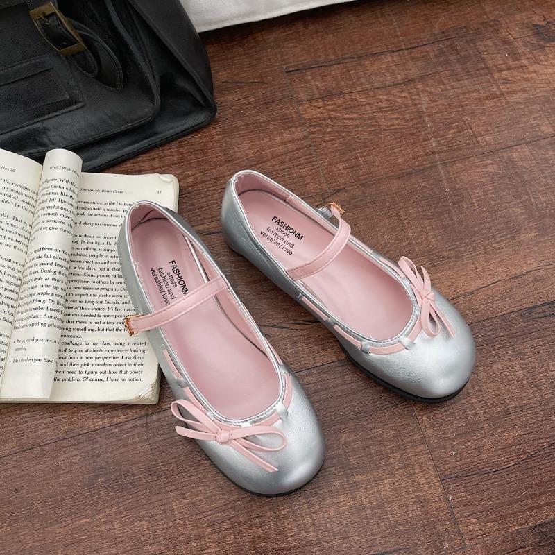 Fashion Cute Lolita Shoes Women Ballet Sneakers Round Toe Bowtie Mary Jane Shoes College Ladies High Heels Elegant Pumps Wedding Shoes
