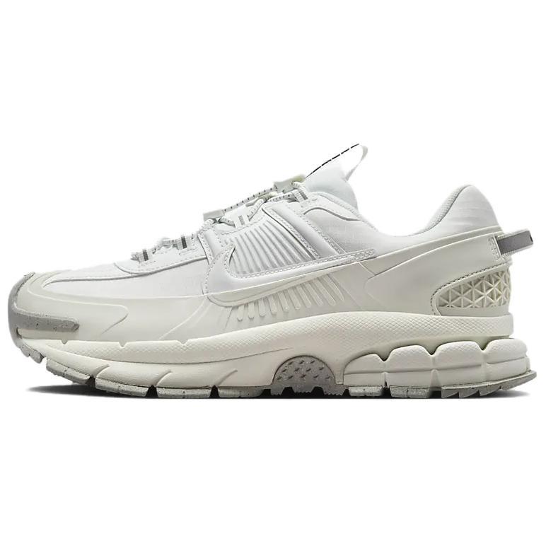 (WMNS) Nike Air Zoom Vomero Roam