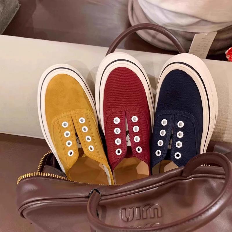 ! New Canvas Shoes for Women Lazy and One-pedal Casual Board Shoes for Women