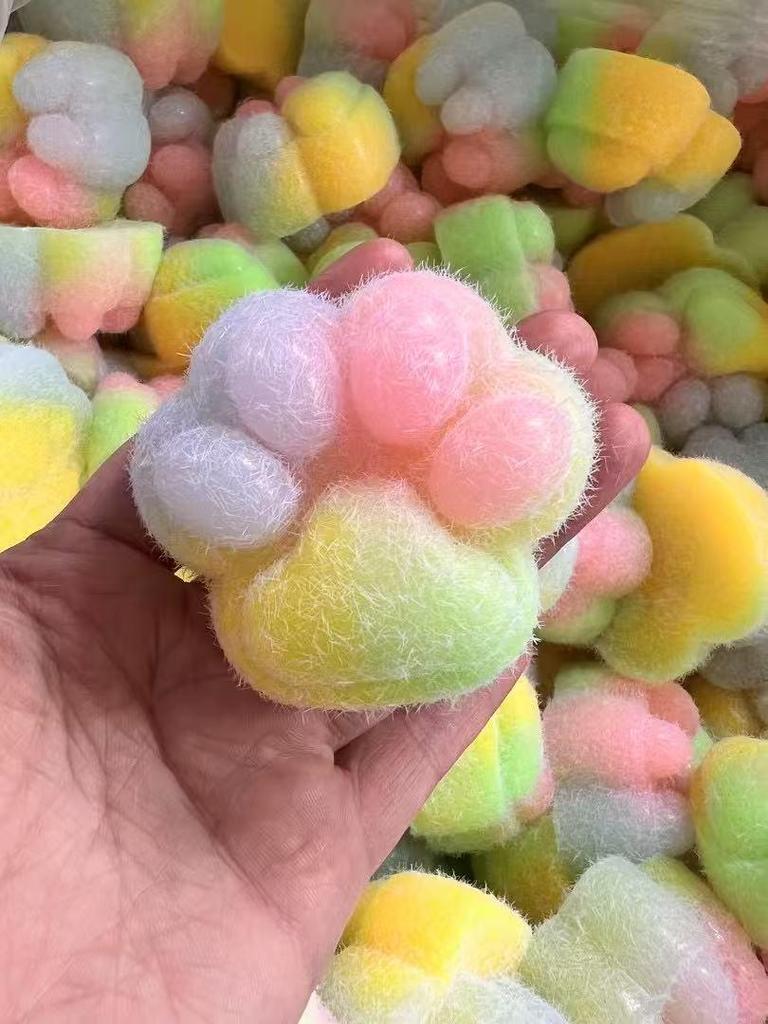 Free Shipping Cat Paw Cement Texture Slow Rebound Toy - Green Grape & Orange Decompression Xiaohongshu Style