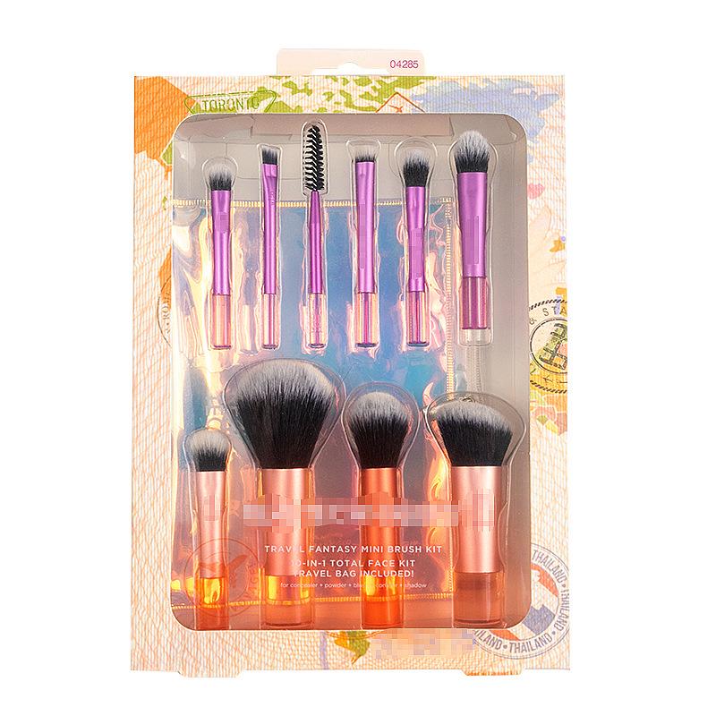 American RT Series 1997 Full Makeup Brush Set: Includes Blush, Blending, Eyeshadow Brushes, and Beauty Sponge. Exclusive.