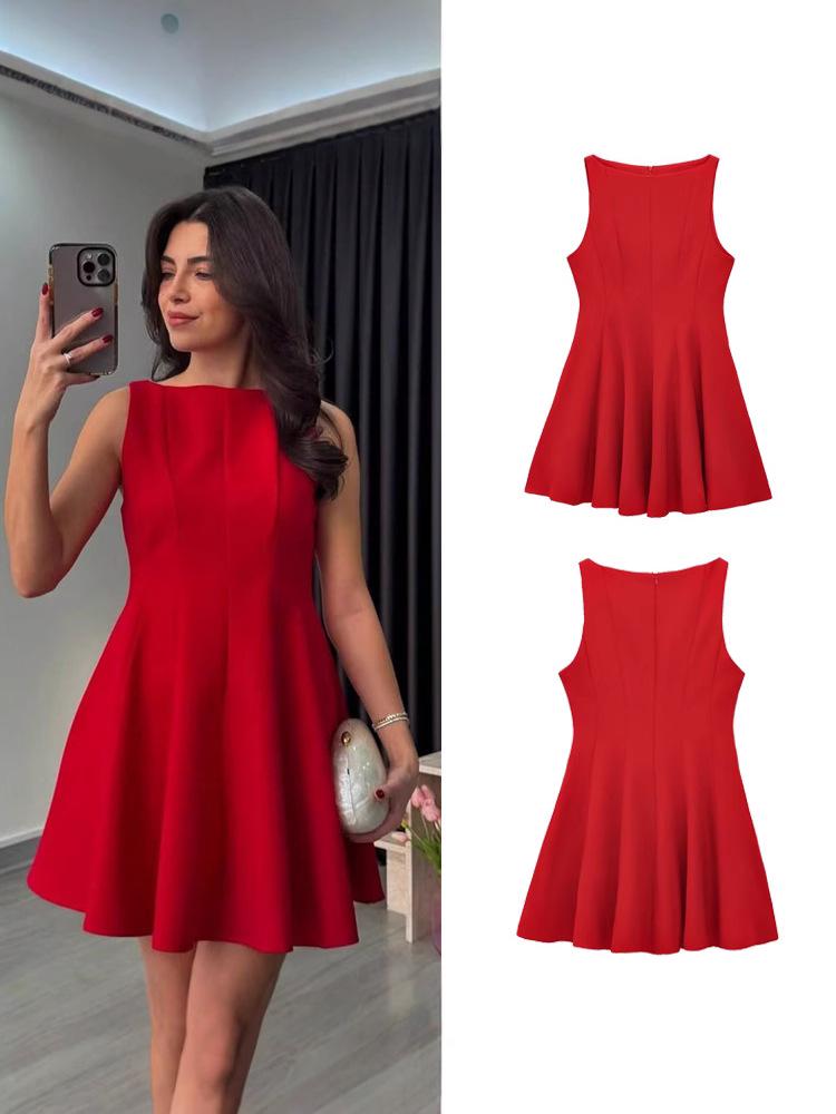 Women's Waist-Cinching Sleeveless Boat Neck Mini Dress
