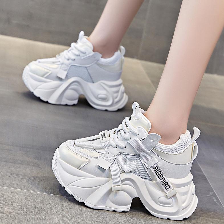 

Sports sandals for women in spring , new thick soled breathable hollow out dad shoes, small height increasing women s shoes 40 бежевый