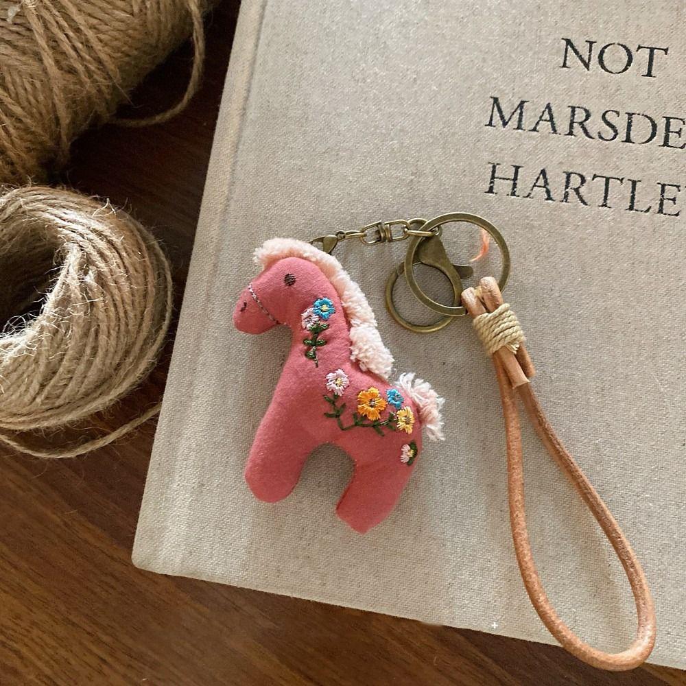 Stuffed Animal Embroidered Horse Keychain Cute Horse Year Key Chain Cloth Pony Pendant  anging