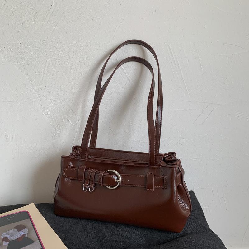 Textured Bag Women's Fashion Casual New Versatile Commuter Shoulder Bag Retro Oil Wax Leather Armpit Bag