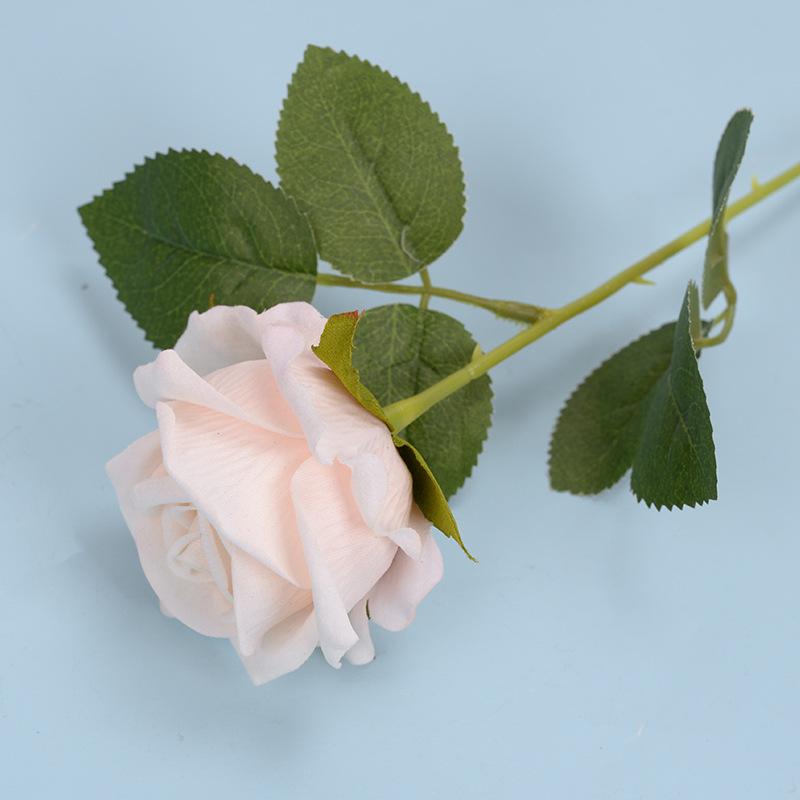 1pc Schöne Seide Künstliche Rose Blumen Zweig Realistische Gefälschte Rose für Hochzeit Hause Dekoration Valentinstag Geschenke