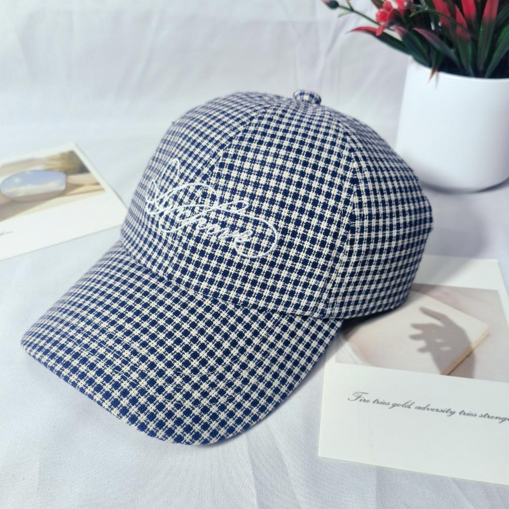 New plaid letter embroidered baseball cap for children, small face in spring and summer, large brim, soft top cap, flat batch