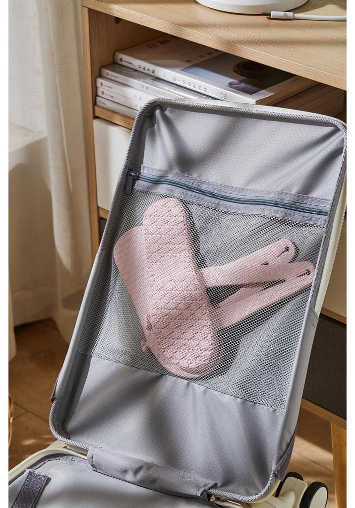 Foldable Non-Slip Travel Slippers for Women - Ideal for Bath, Hotel Stays, Business Trips, Swimming