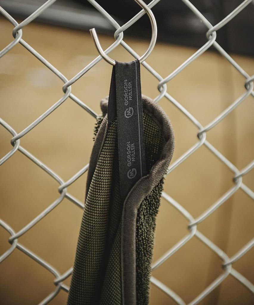 GORDON MILLER Car Wash Super Absorbent Microfiber Wiping Towel, Large/Large, Olive Drab, 1766035