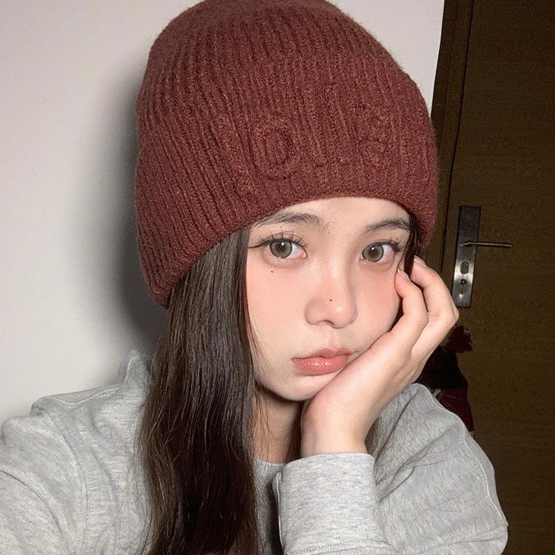 Korean Style Fashion Letter Printed Wool Hat for Women In Autumn and Winter Warm Pullover Cold Hat Showing Face Small Ear Protection Knit Hat Trendy