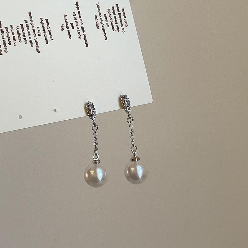 

Изящные серьги-гвоздики из цельного циркония с длинной бахромой из жемчуга, женские легкие, роскошные, простые, индивидуальные, модные, универсальные серьги