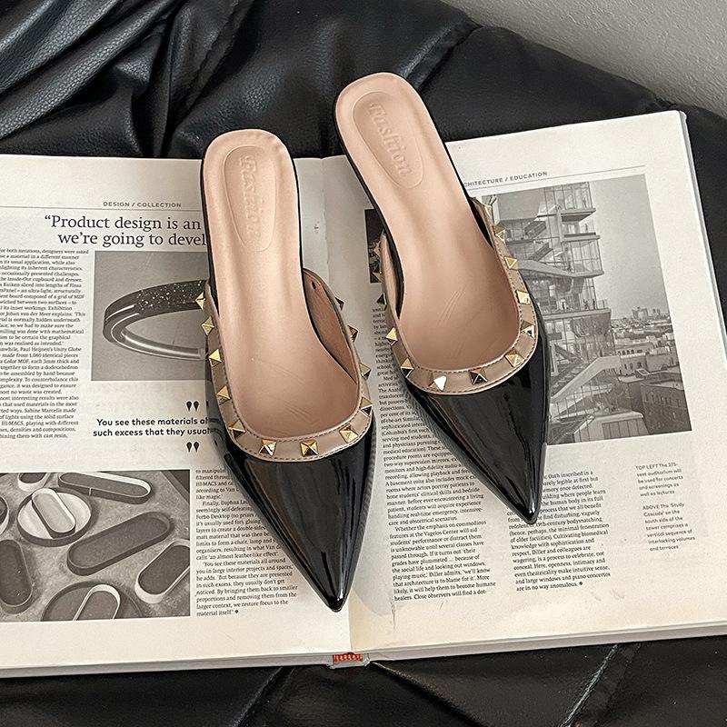 

Sexy rear empty slippers rivet edge single shoes women s summer explosion French apricot medium heel bag head wedge heel sandals women s shoes 35