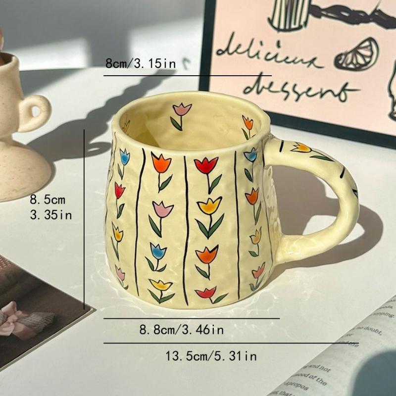 Keramický hrnek na kávu Tulipán a Růže Ručně vyrobený Nepravidelný tvar na čaj Vodu Domácí použití Jedinečný design Dárek