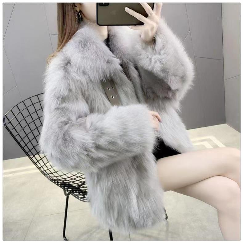 

Осень и зима новая имитация лисьего меха, молодежная шуба из искусственного меха, женская шуба модная и стройнит 4XL светло-серый