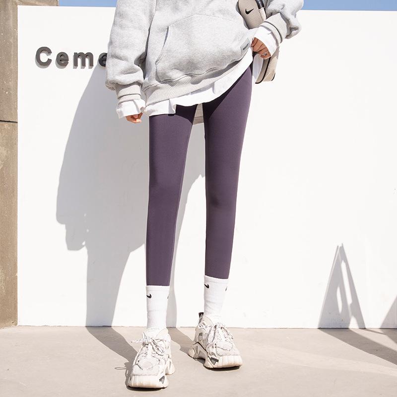 

Liquid Luminous Sharkskin High-Waist Leggings - Plus Size, Nine-Point Length, Slim Fit, Perfect for Cycling L