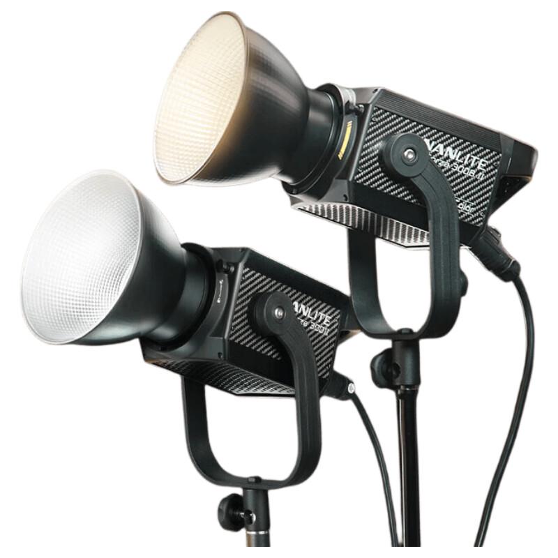NANLITE Forza 300W II LED Video Light Kit