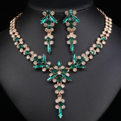 Elegant Crystal Bridal Necklace Set - High-End Jewelry for Weddings & Banquets