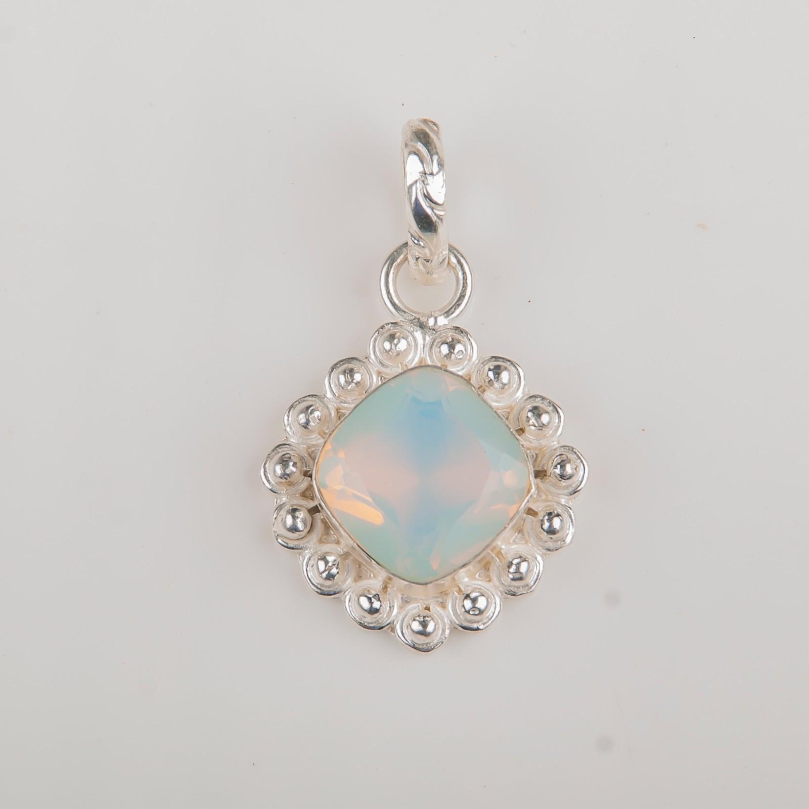 

Молочный опал драгоценный камень 925 стерлинговое серебро ювелирные изделия ручной работы кулон 1,37 для подарка PP-34-13