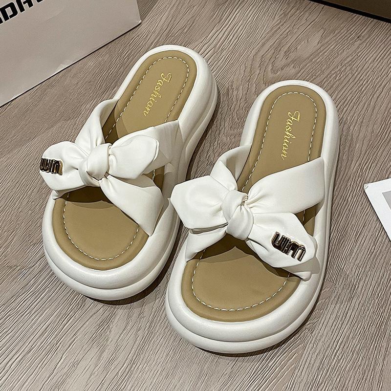 Platform slippers women's summer wear fashion 2025 new one-pedal beach sandals with skirt cool slippers