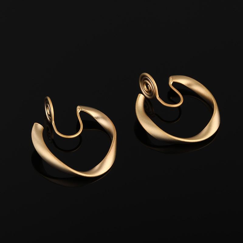 Vintage Real Gold Plating Geometric Metal Hoop Mosquito Coil Clip On Earrings for Women Minimalist Non Pierced Ear Clips