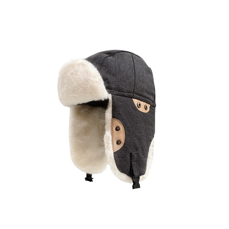 Lei Feng Winter Hat: Men & Women's Thick, Warm, Velvet-Lined Ski Beanie with Ear Protection for Cold-Weather Riding.