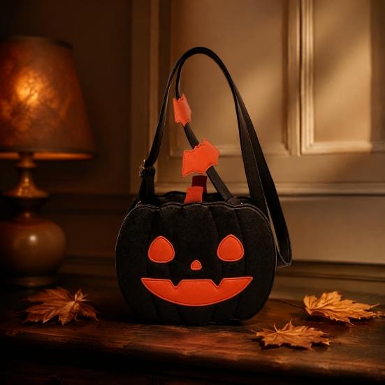 Cosplay Costume Accessory Cute Pumpkin Crossbody Bag, Halloween Trick or Treat Fashionable Novelty Bag Lightweight Purse with Adjustable Strap