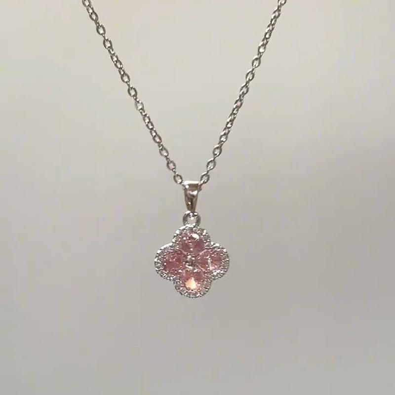 Female Light Luxury Niche Clover Necklace XL254