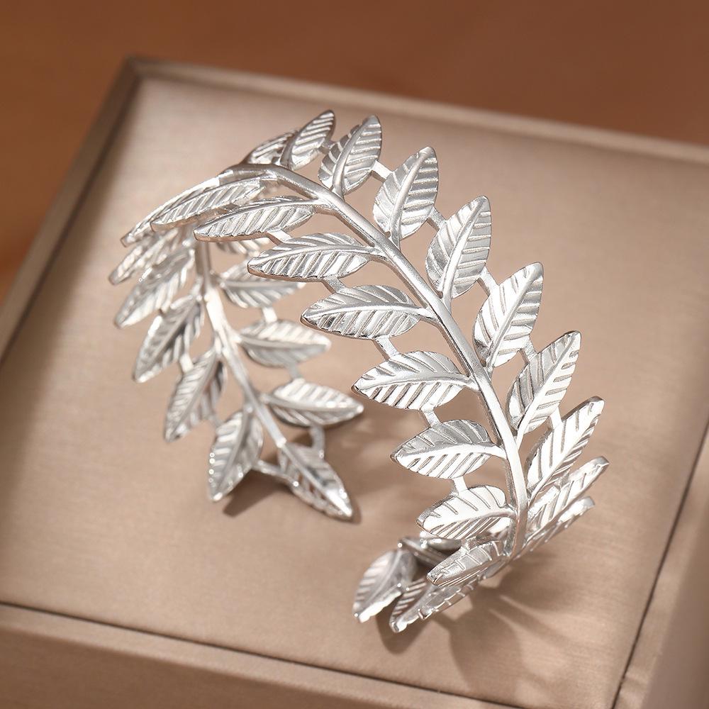 

Браслет-манжета с листьями для римской невесты - Рождественское украшение для выступления