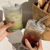 450ml Gjennomsiktig Tekopp Vertikal Stripe Ins Kaffeglass med Lokk Sugerør Vannkopp Høyverdig Is Americano Latte Melkekopp