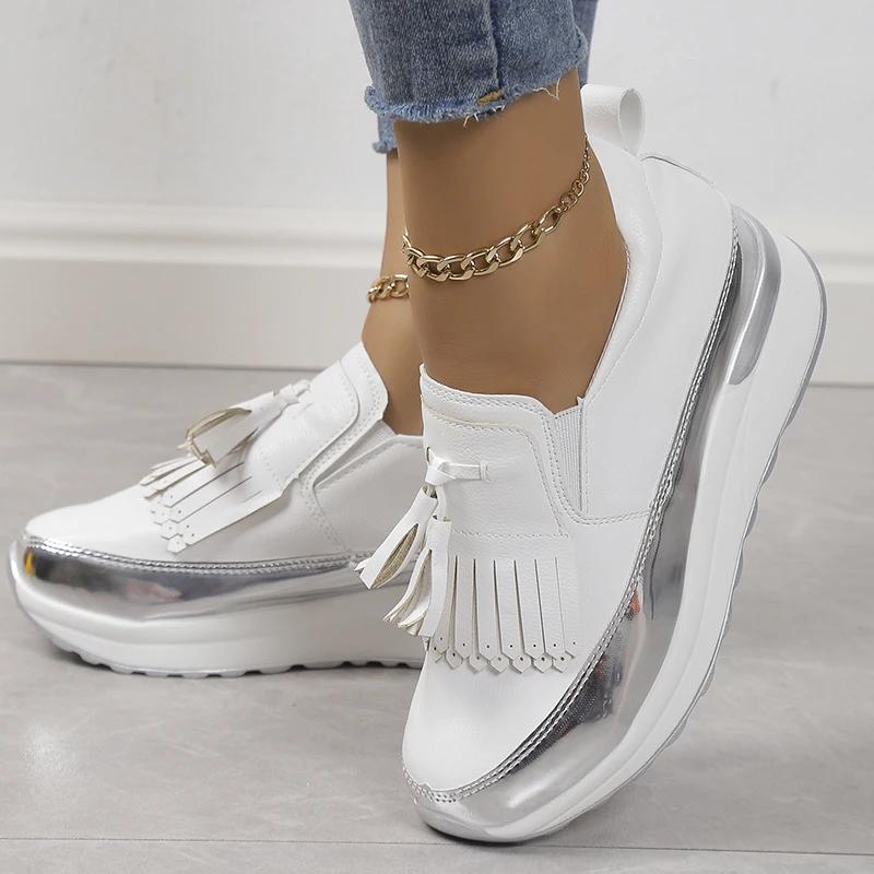 New Brand Designer Breathable Women Shoes Platform Casual Shoes Slip On Woman Sneakers