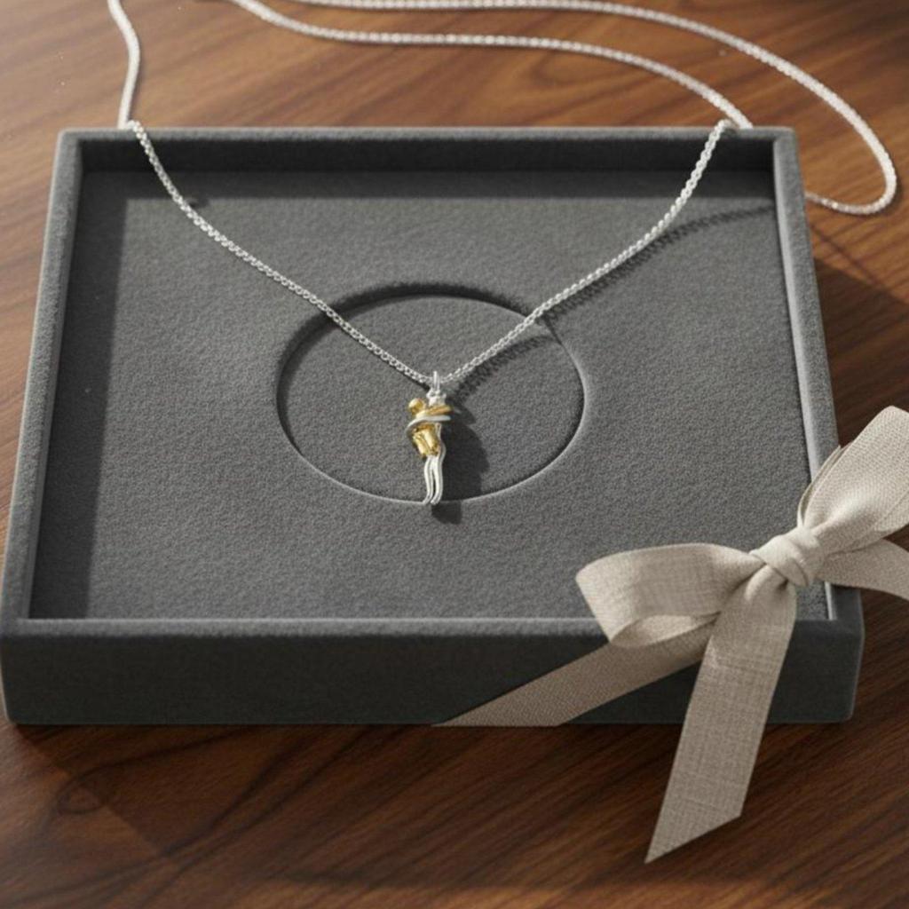 2 Pendants, Sentimental Gift, Necklace with Pendant, Hugging Figures for Parents,
