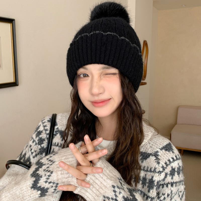 New Wool Hat Women's Autumn and Winter Warm and Cold Ear Protection Hat Fleece Thickened Hairball Knitted Hat
