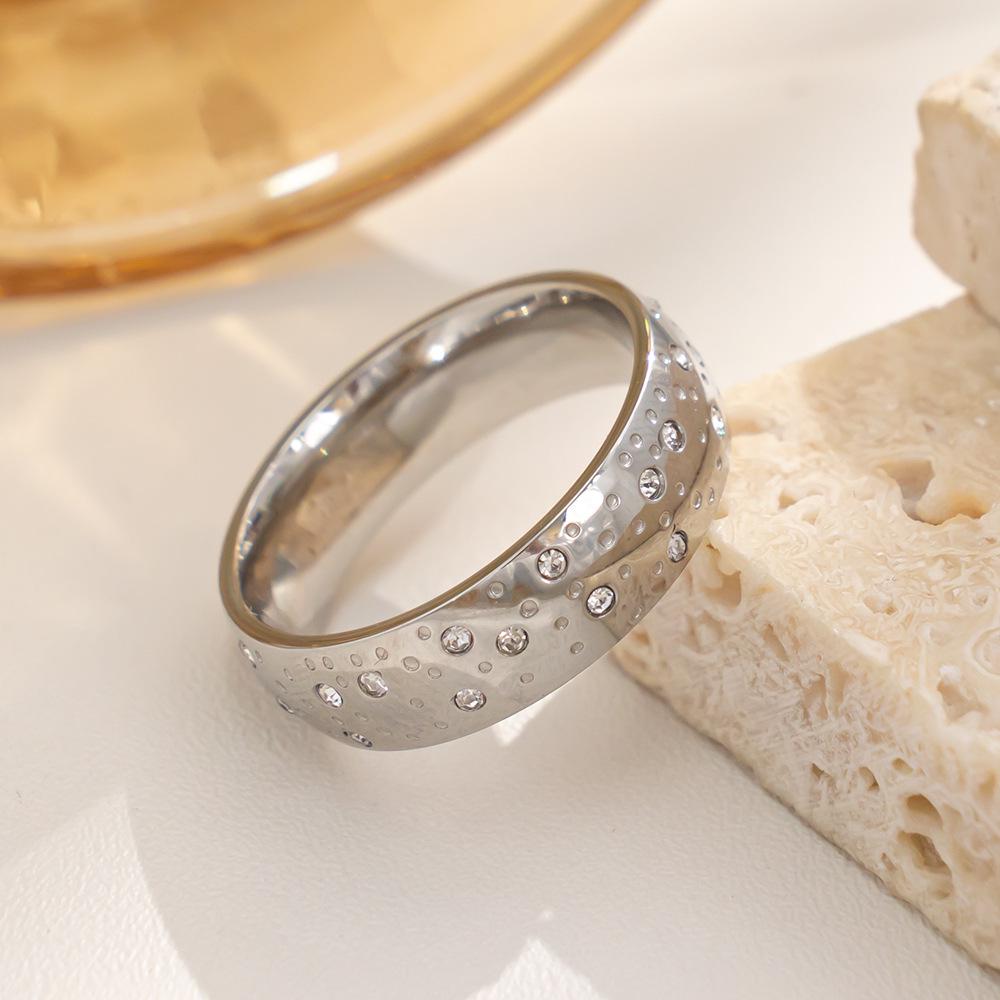 European Starry Sky Rhinestone Titanium Steel Couple Rings