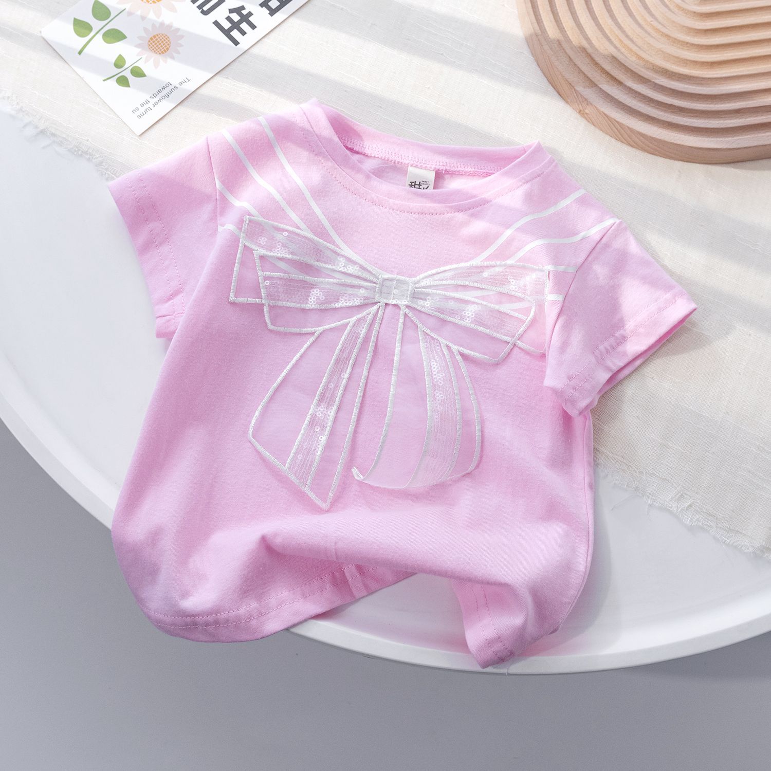 

Літня футболка для дівчаток Круглий виріз Бант Модний літній наряд для дівчаток Універсальний дихаючий топ з коротким рукавом 90