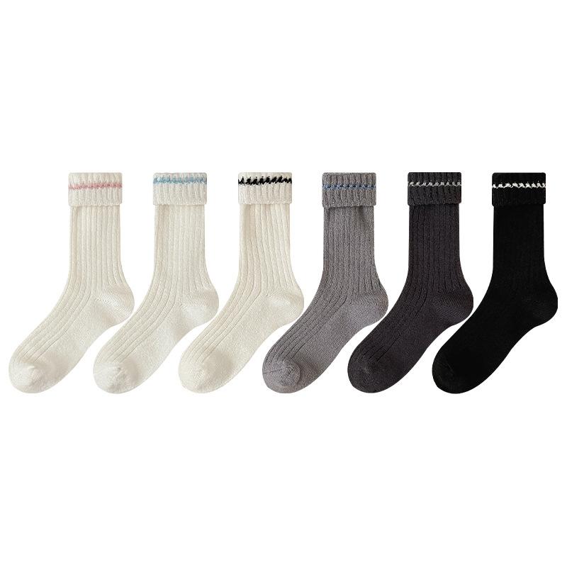 Women's Autumn and Winter Warm Socks, Thickened Plush Sleep Winter Long Socks, Pile Socks, Contrasting Colors