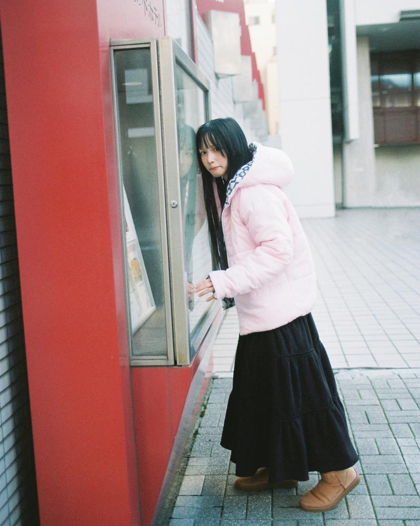 Loaegsyueol Fleece Loose Pocket Tierd Skirt_Black