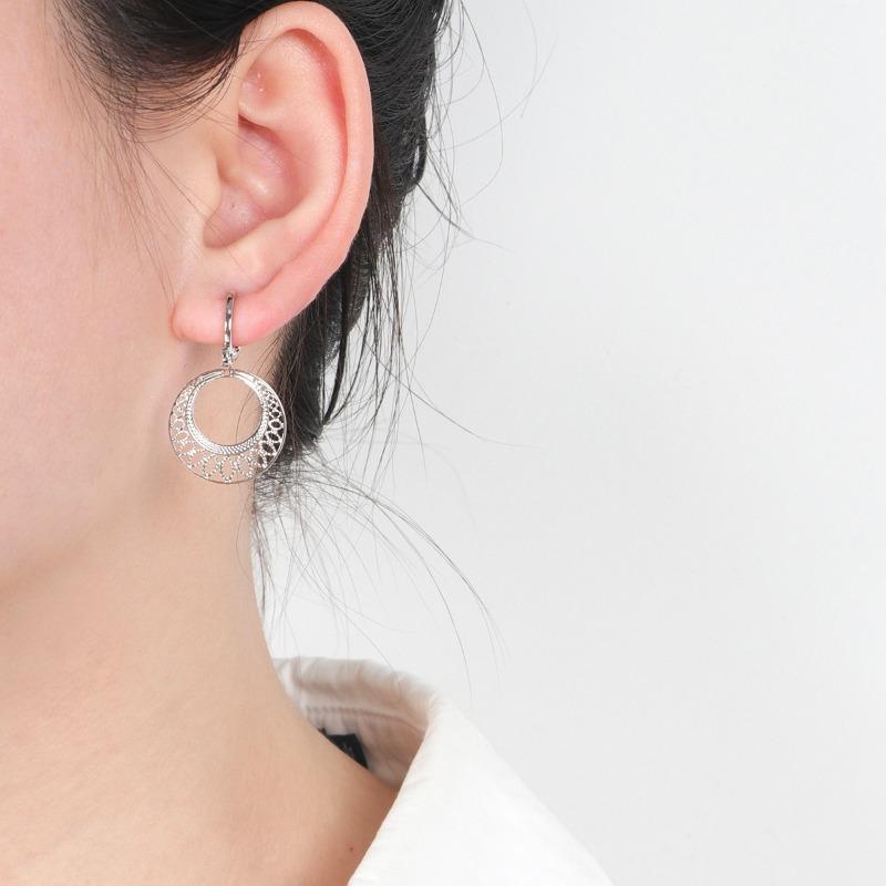 Fashionable and High-end Boho Earrings Retro Hollow Pattern Round Earrings