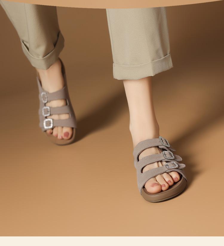 High fashion temperament, one foot soft soled slippers, women's shoes for outdoor wear