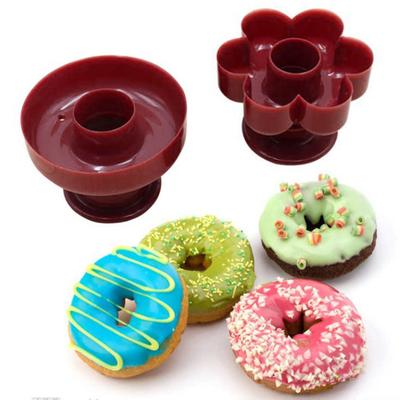 Yousheng 3 ks/sada Forma na koblihy Kulatý/Srdce/Květinový tvar Potravinářské DIY PP Dezert Vykrajovač na fondant Forma na dorty Nástroje na pečení