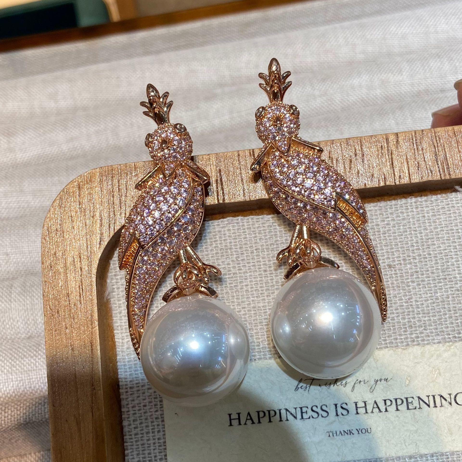 

High Jewelry Animal Bird Shape Full Diamond Rose Gold Water Drops Australian White Pearl Earrings Vintage Heavy Industry Special Ears