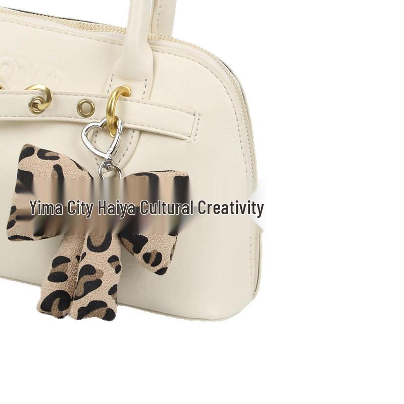 Kreativní klíčenka ve tvaru srdce s leopardím vzorem a mašlí, přívěsek na tašku na mobilní telefon