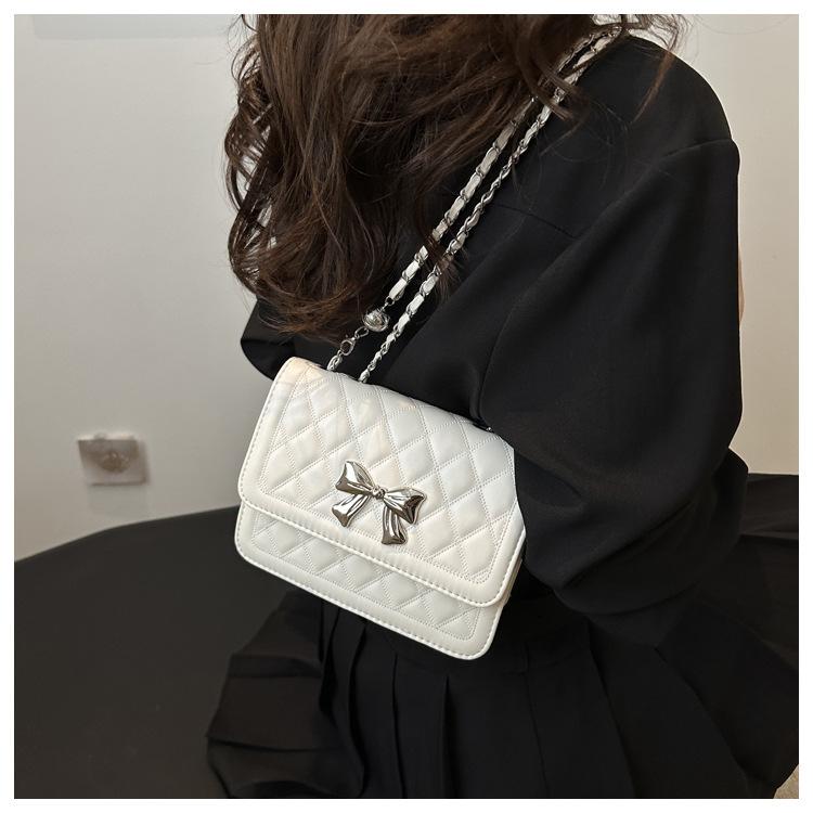 Fashion Rhombus Quilted Small Shoulder Bag Trendy Chain Crossbody Bag Casual Faux Leather Handbag for Women CLE