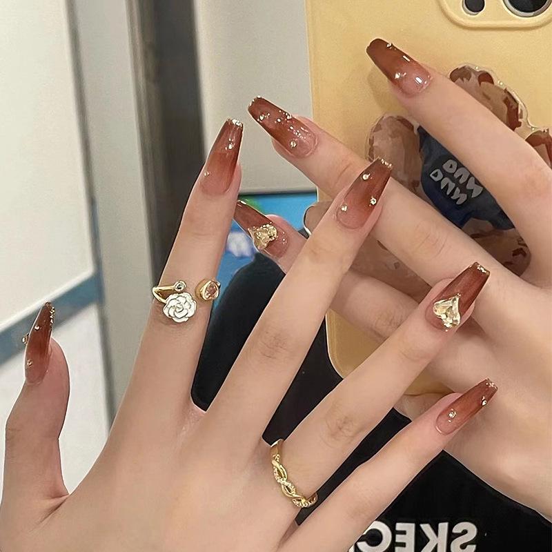 

Medium-Long Caramel Gradient Sparkly Diamond False Nails